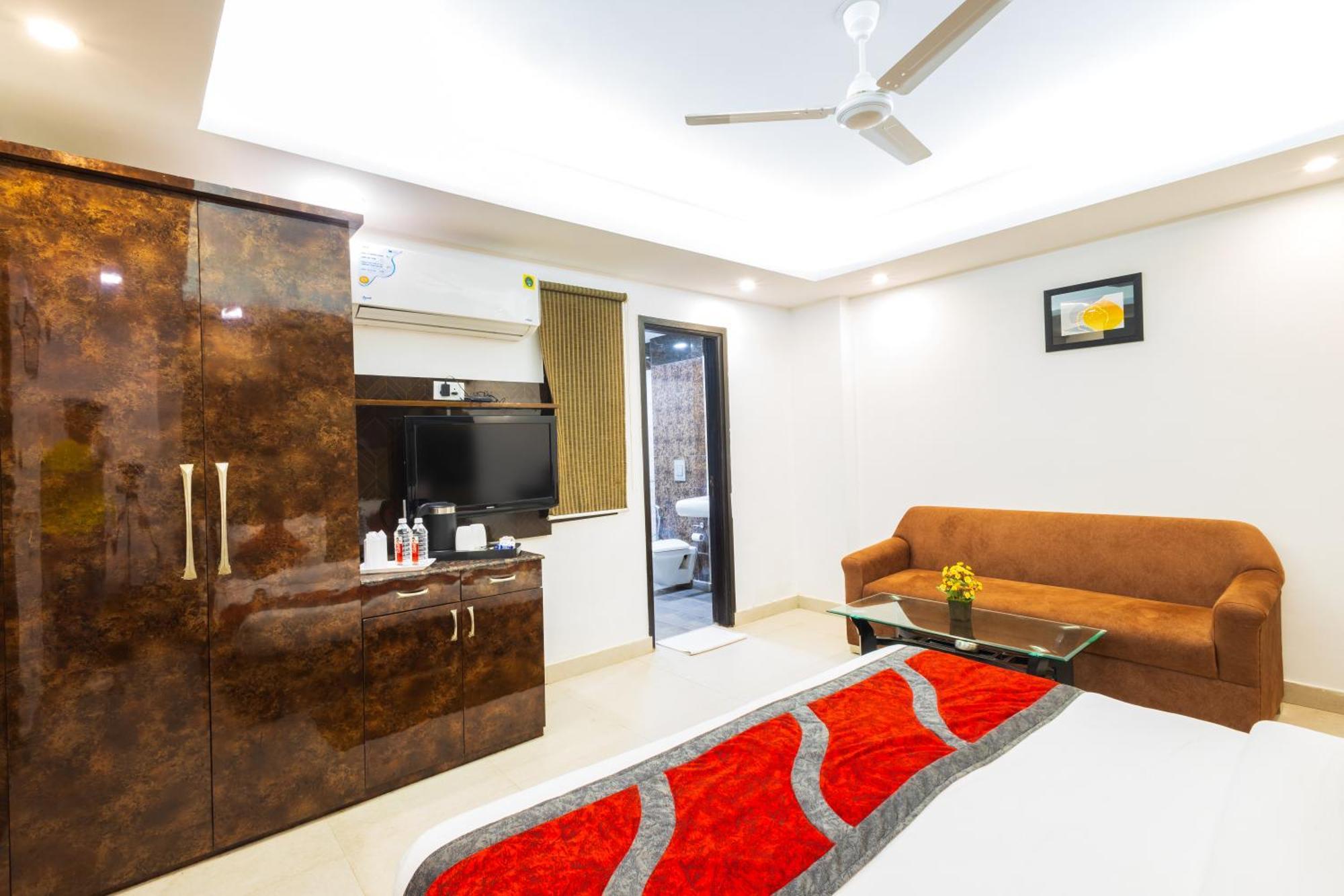 Hotel The Gold Inn - Karol Bagh Delhi Luaran gambar