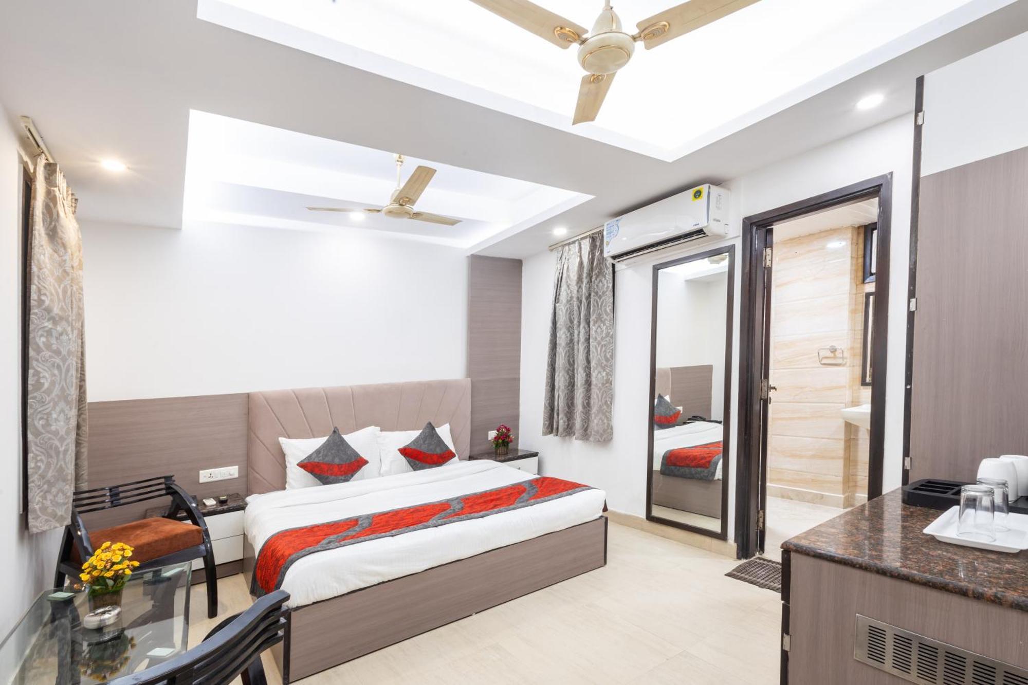 Hotel The Gold Inn - Karol Bagh Delhi Luaran gambar