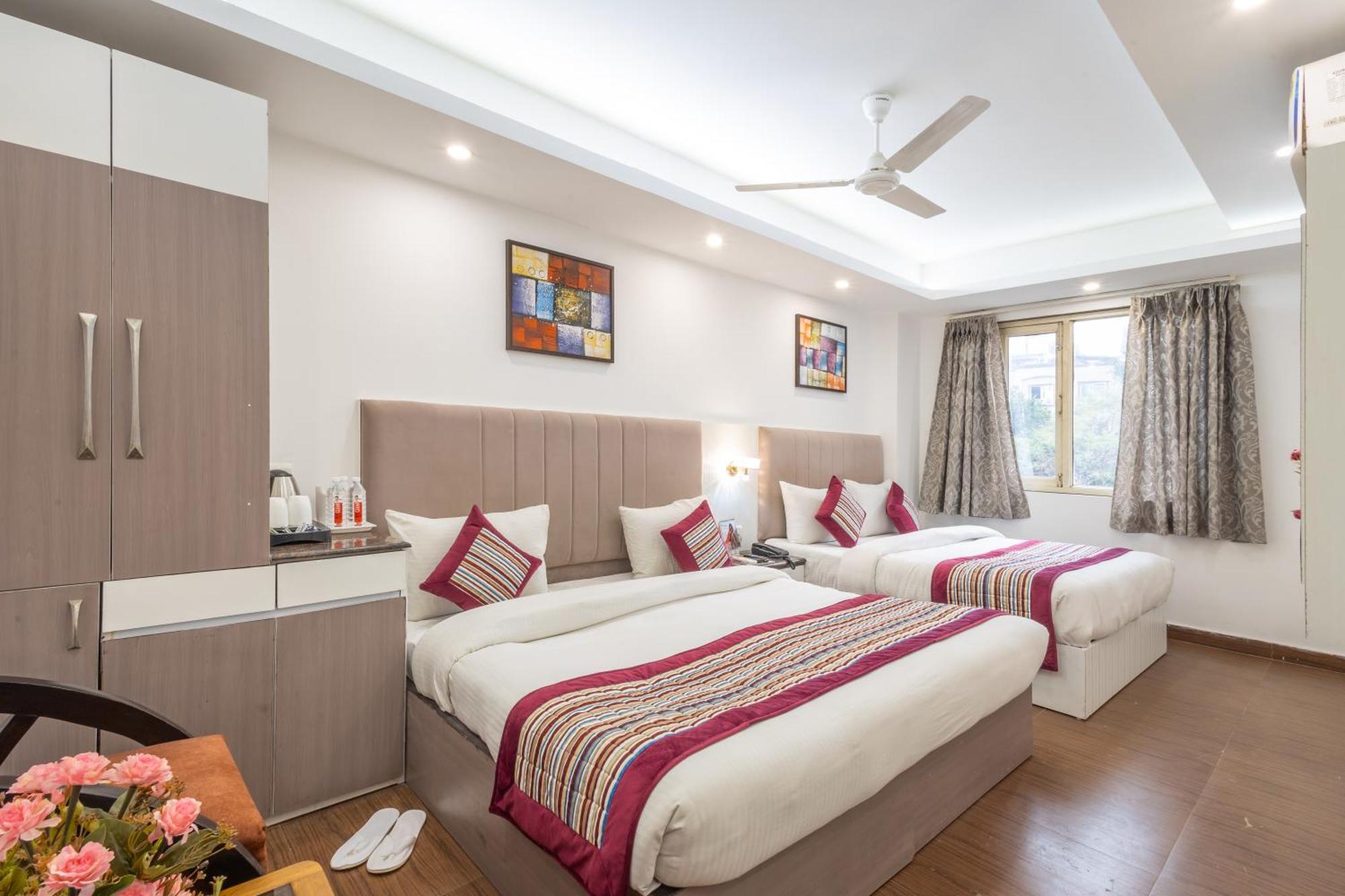 Hotel The Gold Inn - Karol Bagh Delhi Luaran gambar