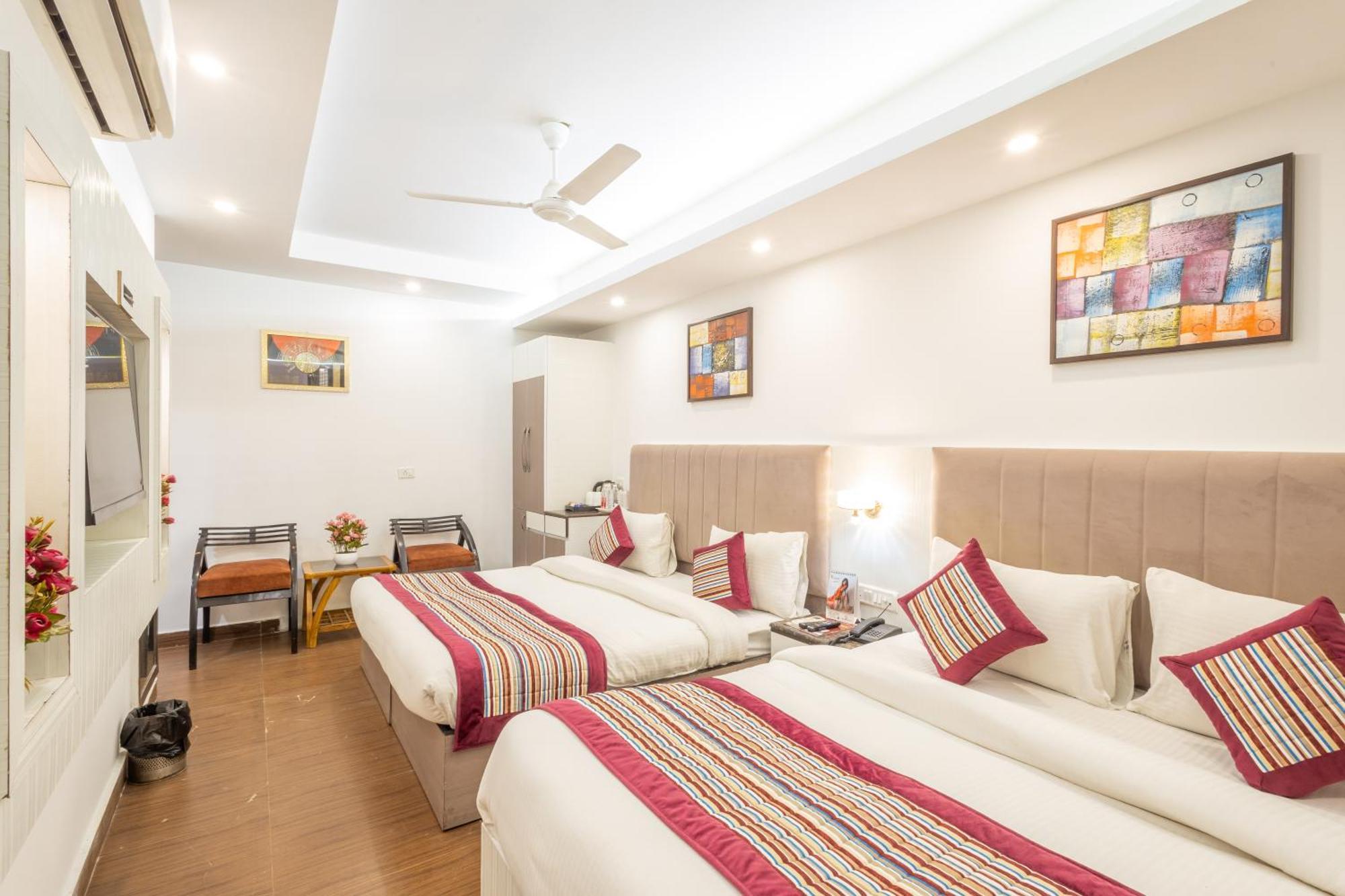 Hotel The Gold Inn - Karol Bagh Delhi Luaran gambar